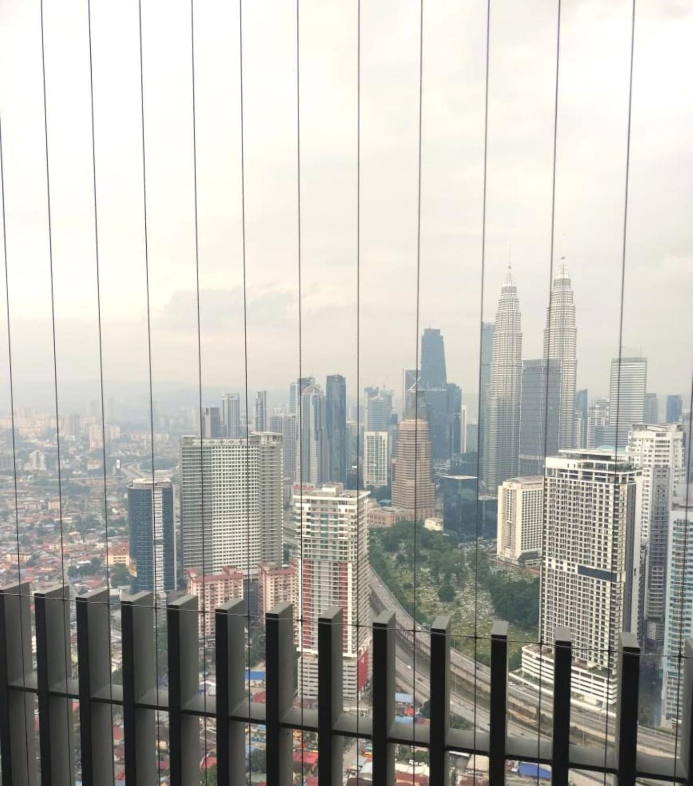 The Luxe Suites Klcc By Cozy Stay Куала-Лумпур Экстерьер фото